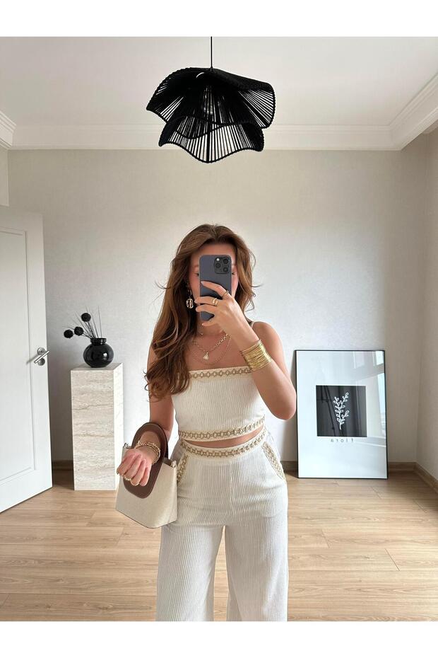 Şerit Detaylı Crop Bluz Ekru - 4
