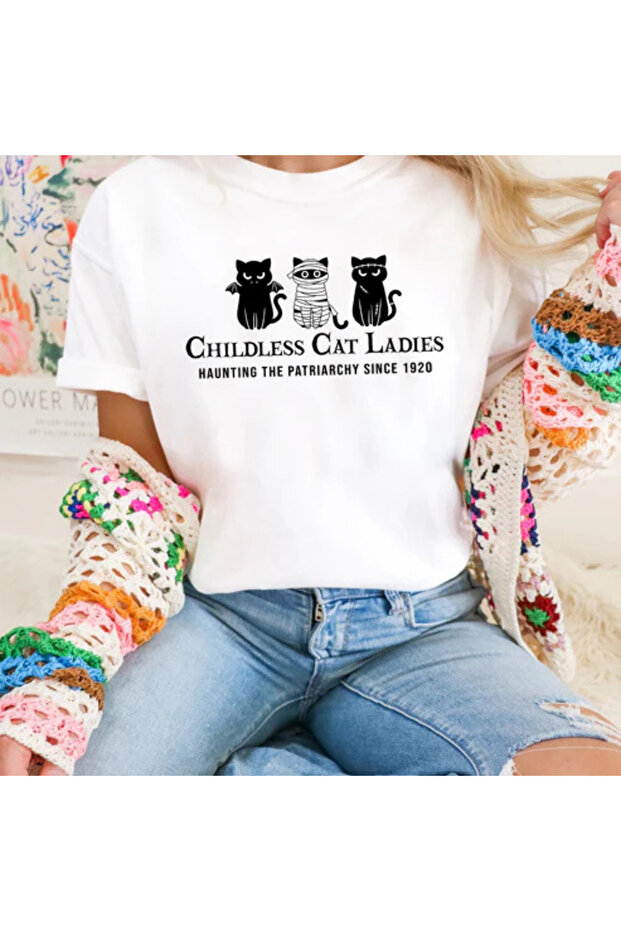 Childless Cat Ladies Printed T-Shirt