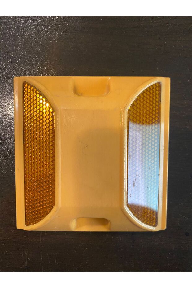 Plastic Road Button - 3