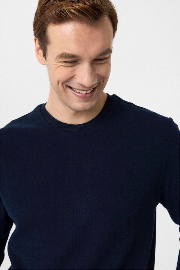 Normal Kalıp O Yaka Düz SweatShirt - 5