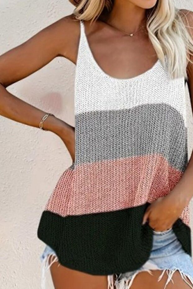 بلوزة تريكو ملونة بنمط مربعات - منقوشة - 1