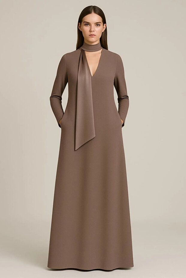 Seyyar Saten Şal Detaylı V-Yaka Maxi Şık A-Form Krep Elbise - 1