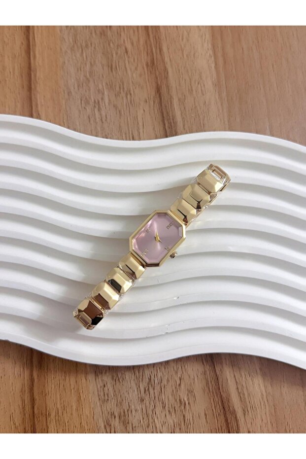 Stylish Design Wonder New Model Women's Wristwatch