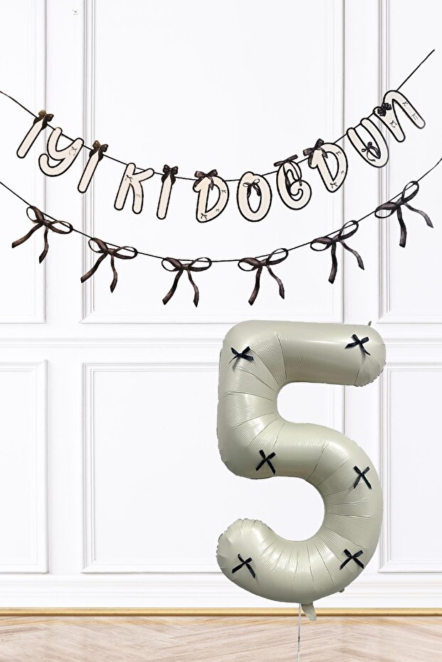 Black Bow Concept Banner and Birthday Balloon Set with Age Balloons