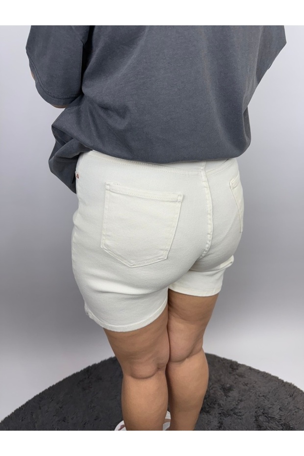 Şort - 4