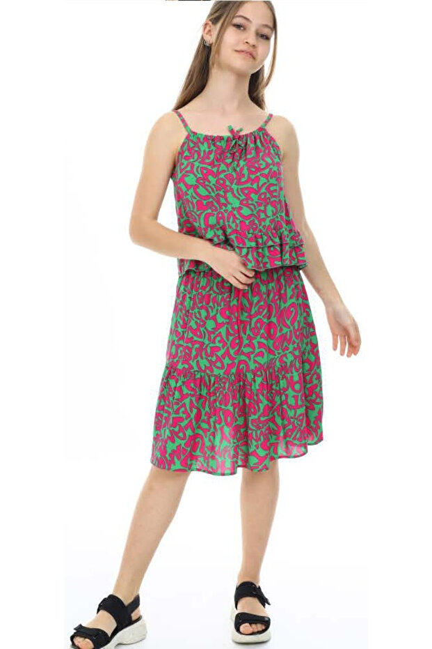 Girl's Strappy Writing Patterned Blouse Skirt Set