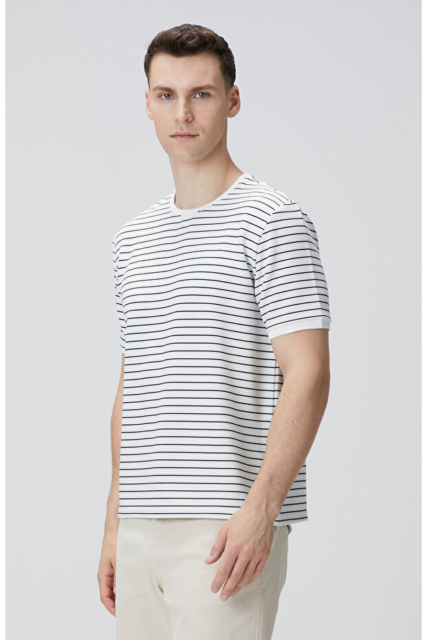 Kırık Beyaz Tshırt - 2