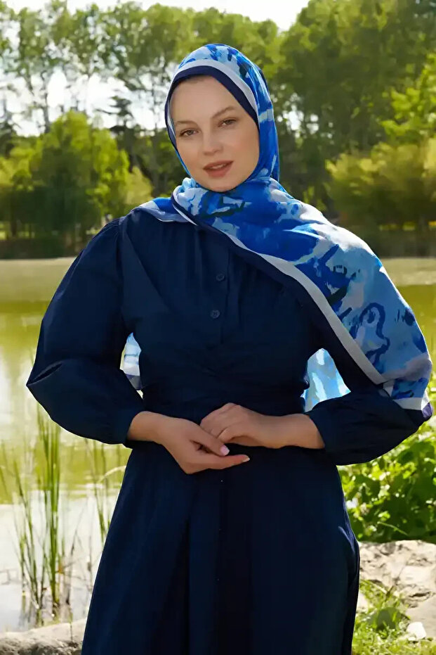 Prestige Carmen Pattern Shawl - Cobalt Blue