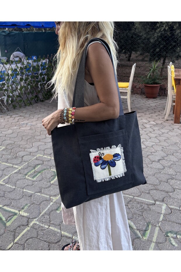 Ladybug Etamine Detailed Dark Gray Shoulder Bag with Front Pocket Detailed Dark Gray Shoulder Bag