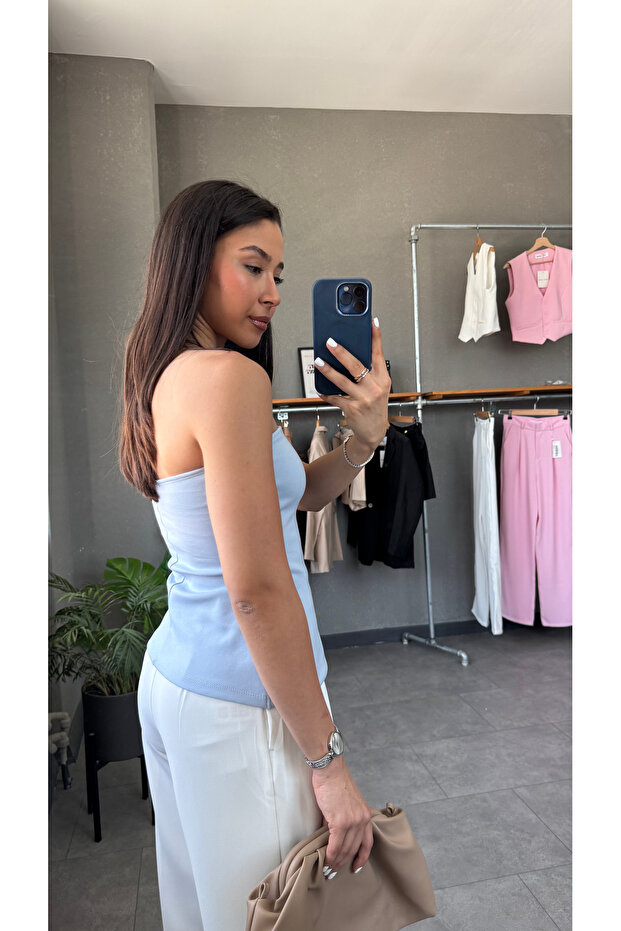 بلوزة بيبلوم بدون حمالات - 5