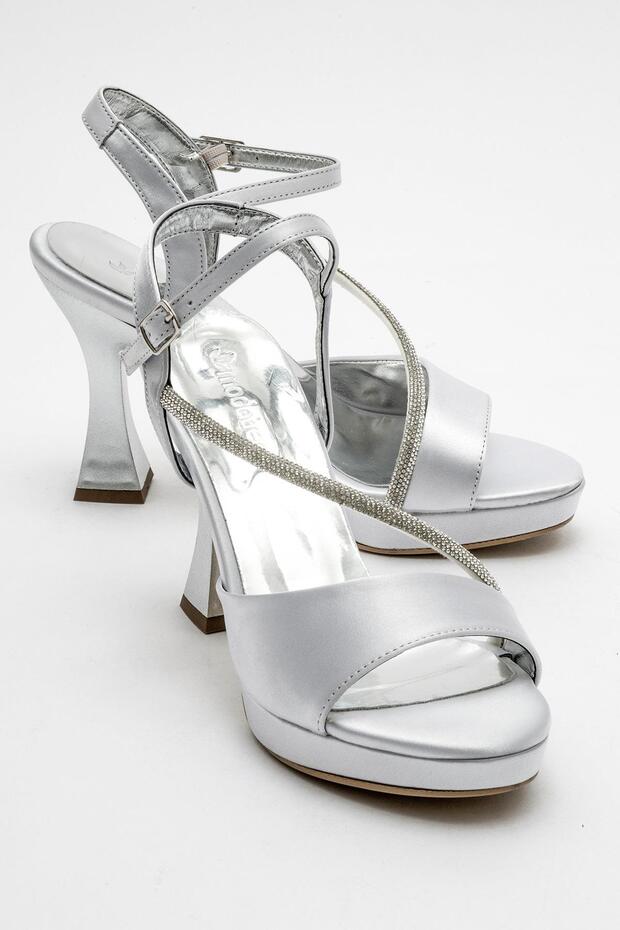 Women's Stone Platform Heeled Shoes Silver Satin