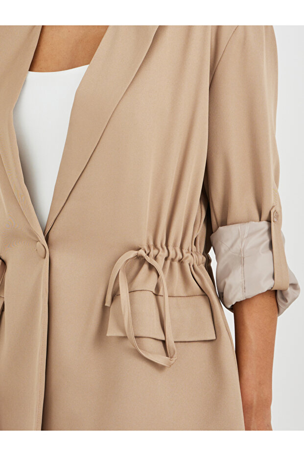 بليزر سادة بطول عادي وقصة عادية مع رباط - 4