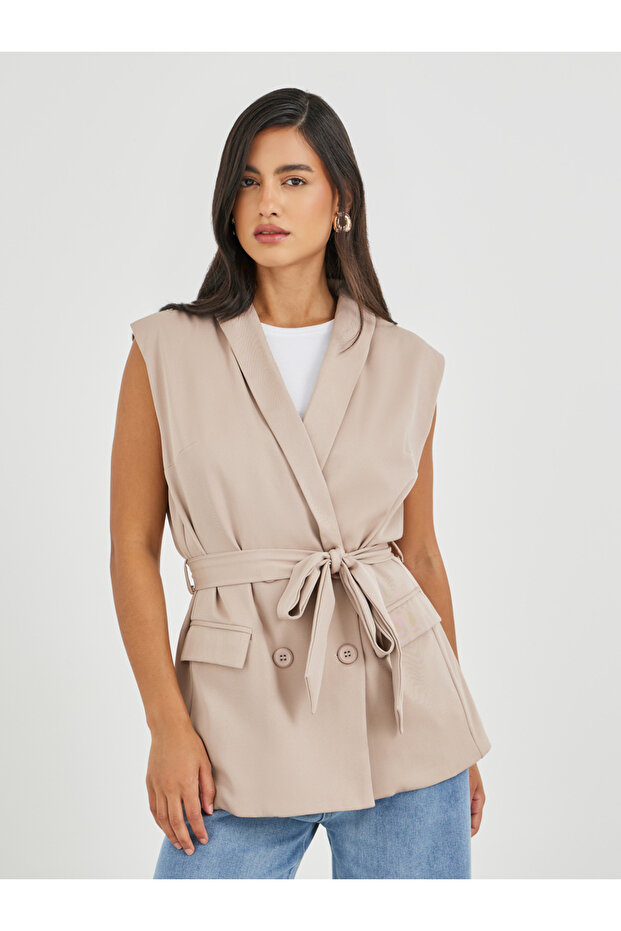 سترة بلا أكمام بحزام وطول عادي وقصّة عادية - 1