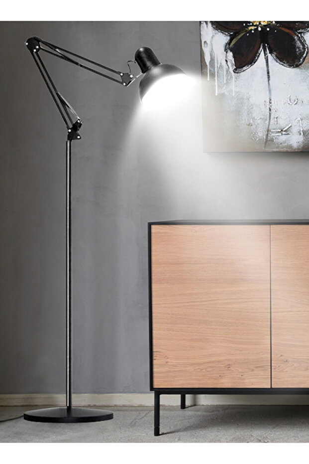 Modern Home Metal Floor Lamps Are Adjustable