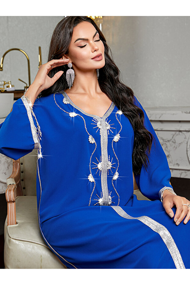 Embroidered V-Neck A-Line Jalabiya with Tassels Detail