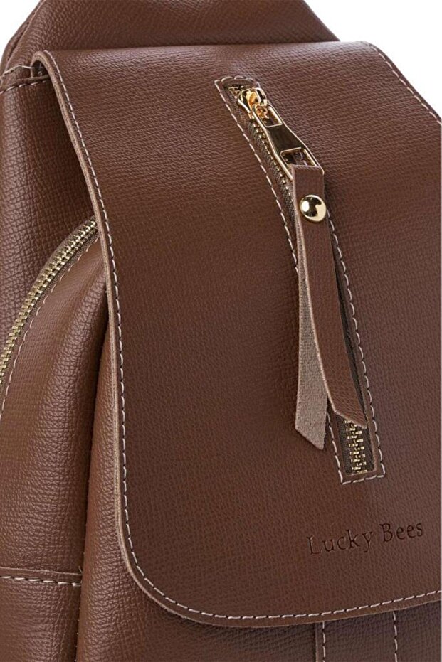 حقيبة ظهر نسائية منقوشة - 5