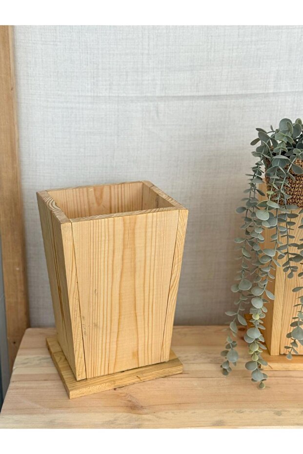 Ahşap Çöp Kovası - 1