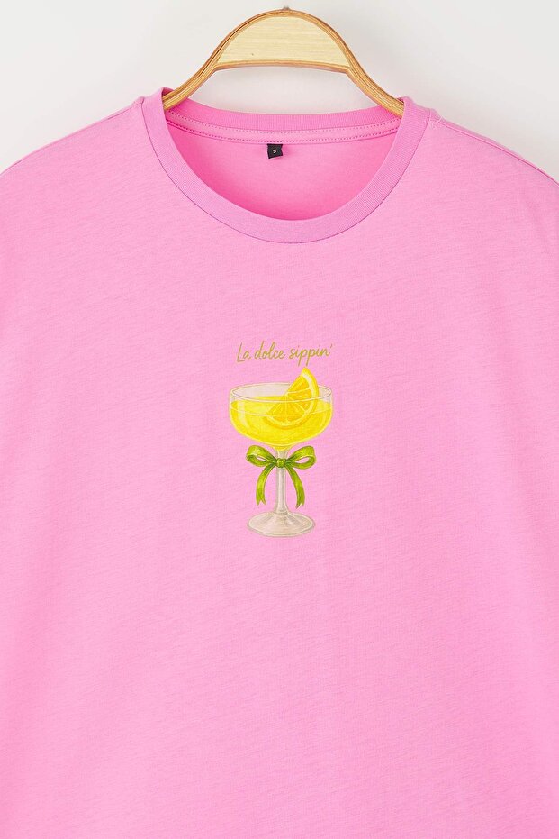 Pembe %100 Pamuk Oversize/Geniş Kalıp Coctail Baskılı Örme T-Shirt TWOSS25TS00202 - 6