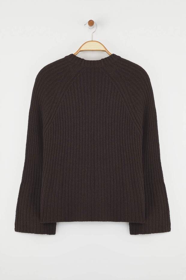 More Sustainable Kahverengi Geniş Kalıp Peplum Detaylı Pamuklu Triko Kazak TWOAW25KZ00305 - 11