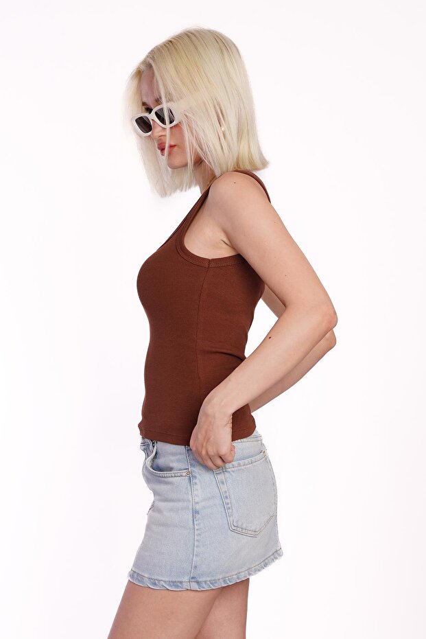 قميص داخلي أساسي بحزام ملتف باللون البني MG2057 - 6