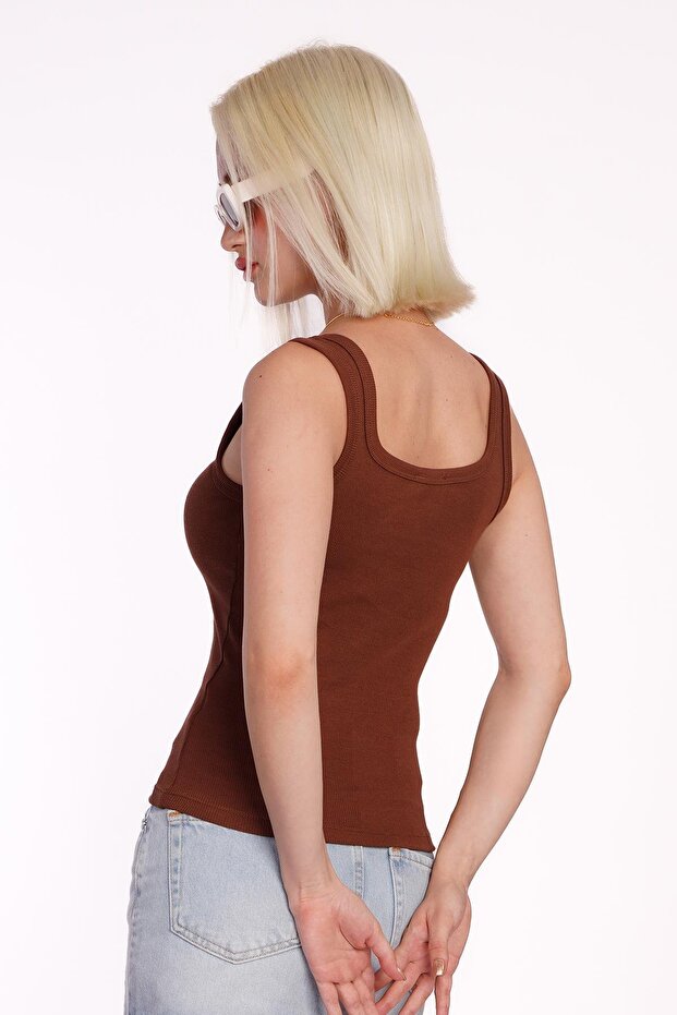 قميص داخلي أساسي بحزام ملتف باللون البني MG2057 - 8