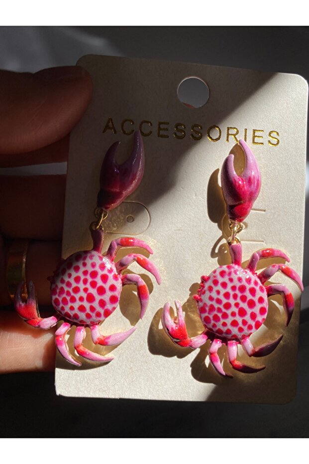 Pink Earrings with Crab Pattern - 3