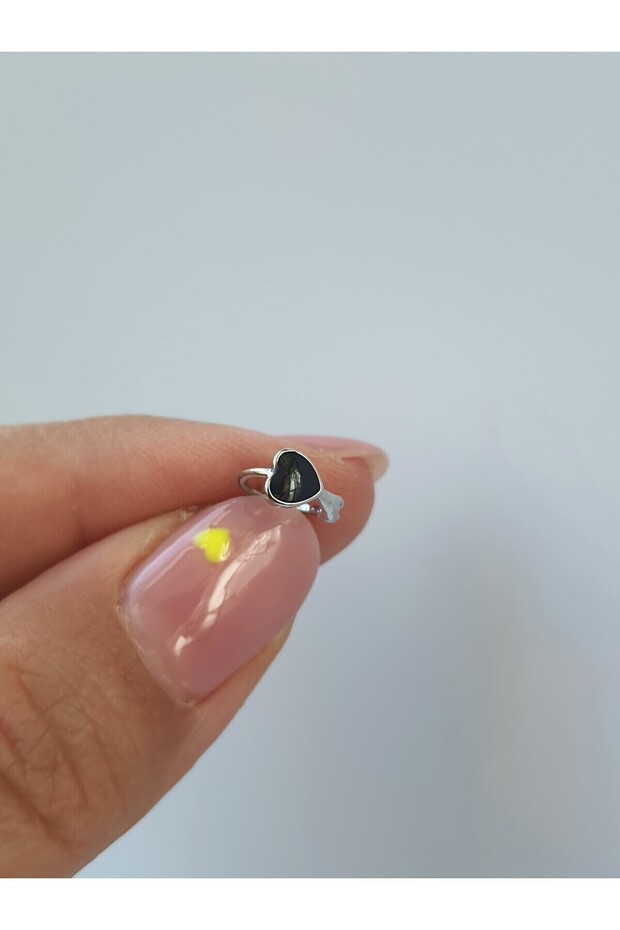 Kalp Siyah Tragus Helıx Lobe Piercingi 6 Mm - 4