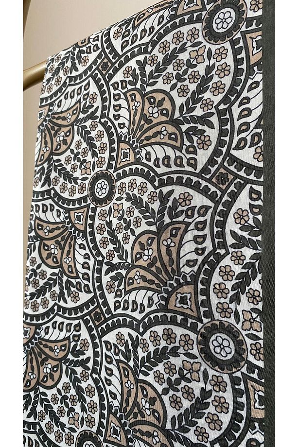 Yeşil Etnik Çiçek Desenli Soft Eşarp - 7