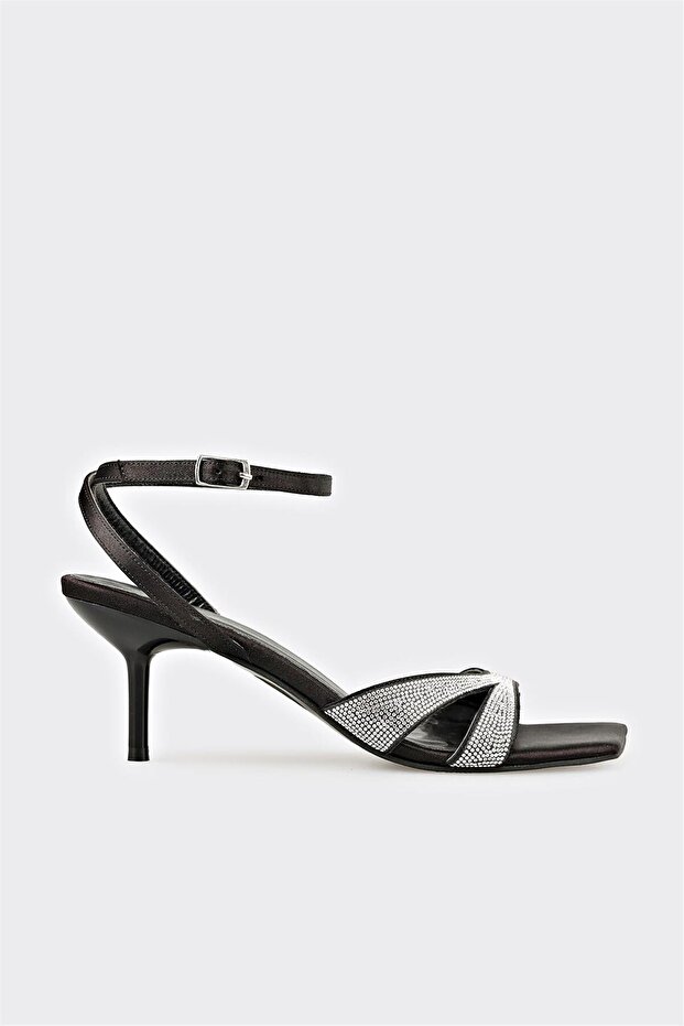 Black Women's Daily Sandals