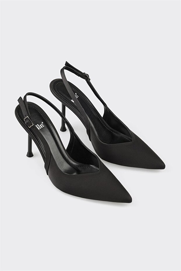 Schwarze Damenschuhe mit Absatz - 2