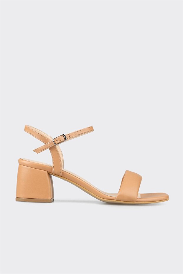 Camel Women's Daily Sandals