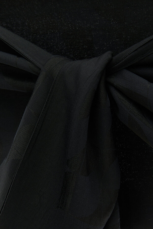 Patterned Jacquard Shawl - 2