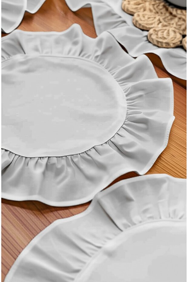 2 Piece Ruffled, Cotton Fabric Placemat