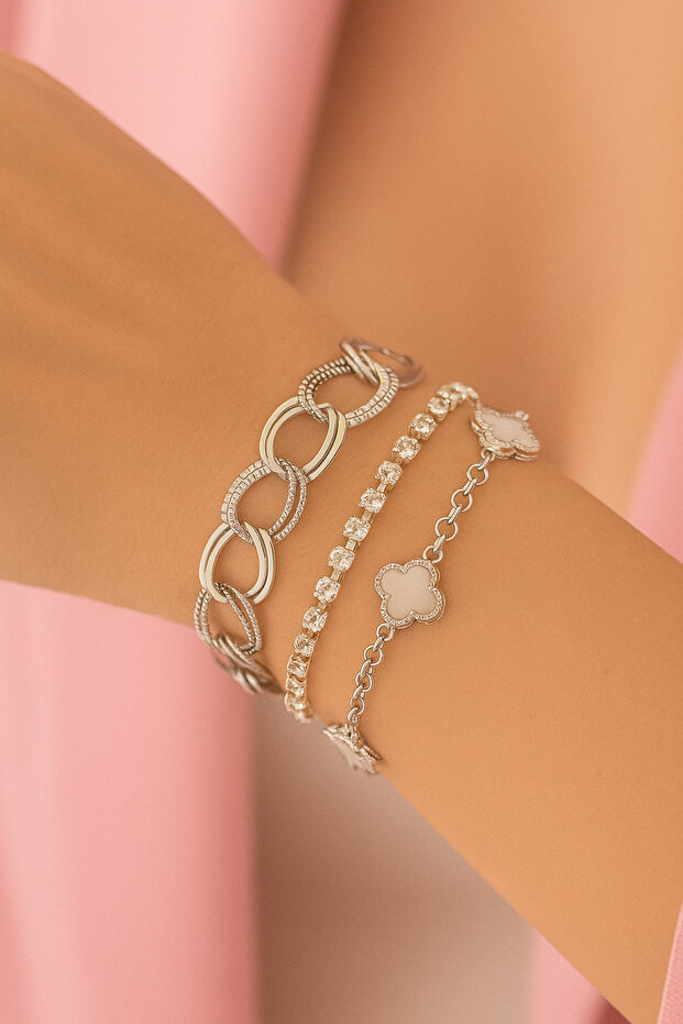 Women's 3-Piece White Clover Figured Trend Bracelet Combination