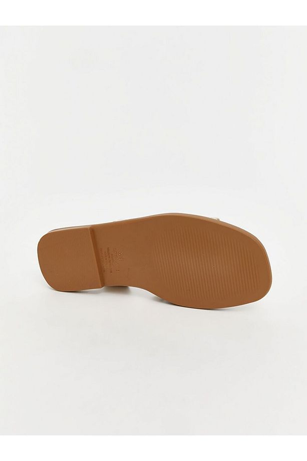 LCW STEPS Deri Görünümlü Kadın Sandalet - 4