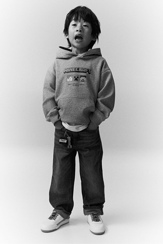 Kapüşonlu ve Baskılı Üst - 3