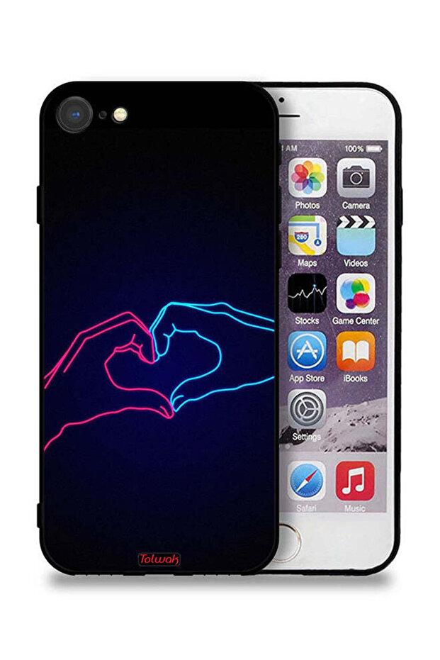 جراب حماية لجهاز Apple iPhone 8 بتصميم يد تلامس القلب