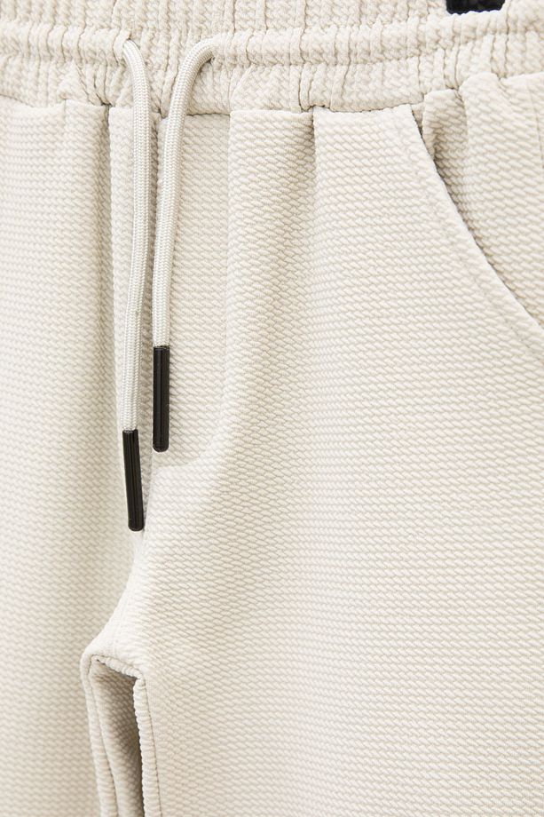 Krem Beli Lastikli Ponpon Kumaş Basic Erkek Çocuk Şort 21170 - 2