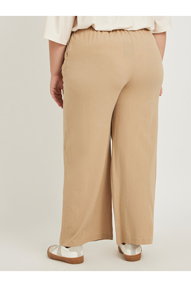 بنطلون واسع الساق سادة بمقاس كبير مع خصر برباط - 4