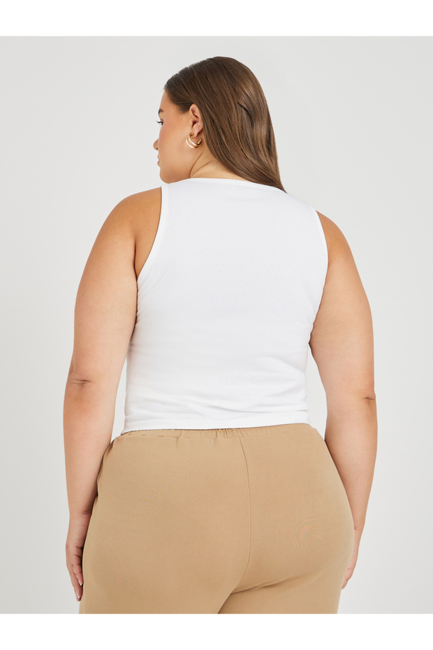 تانك سادة برقبة دائرية مقاس كبير - 4