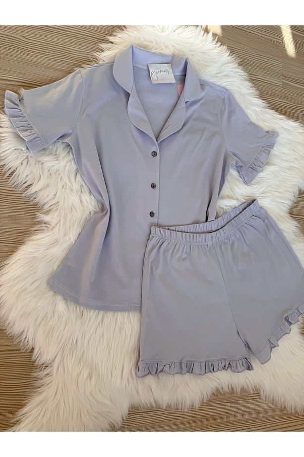 Açık Lila Pamuklu Kol ve Paça Fırfır Detaylı Kısa Kol Önden Düğmeli Şortlu Pijama Takımı - 3
