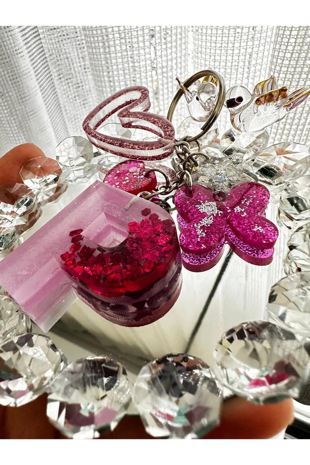 Letter P Lilac Top Fuchsia Glitter Vip Extra Figured Epoxy Letter Keychain Gift Keychain