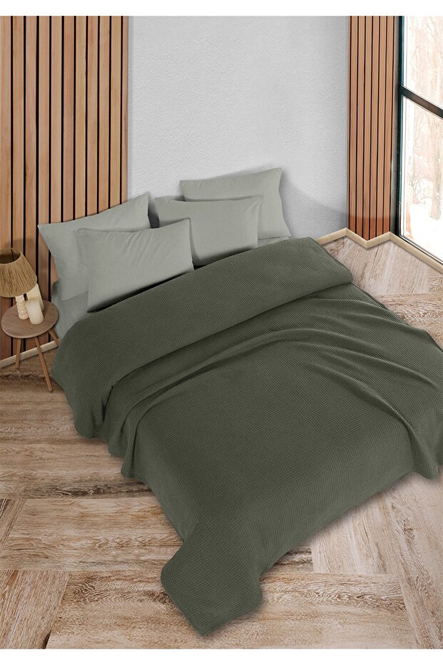 طقم بيكيه مزدوج كاكي من أديلين 200 × 230 سم