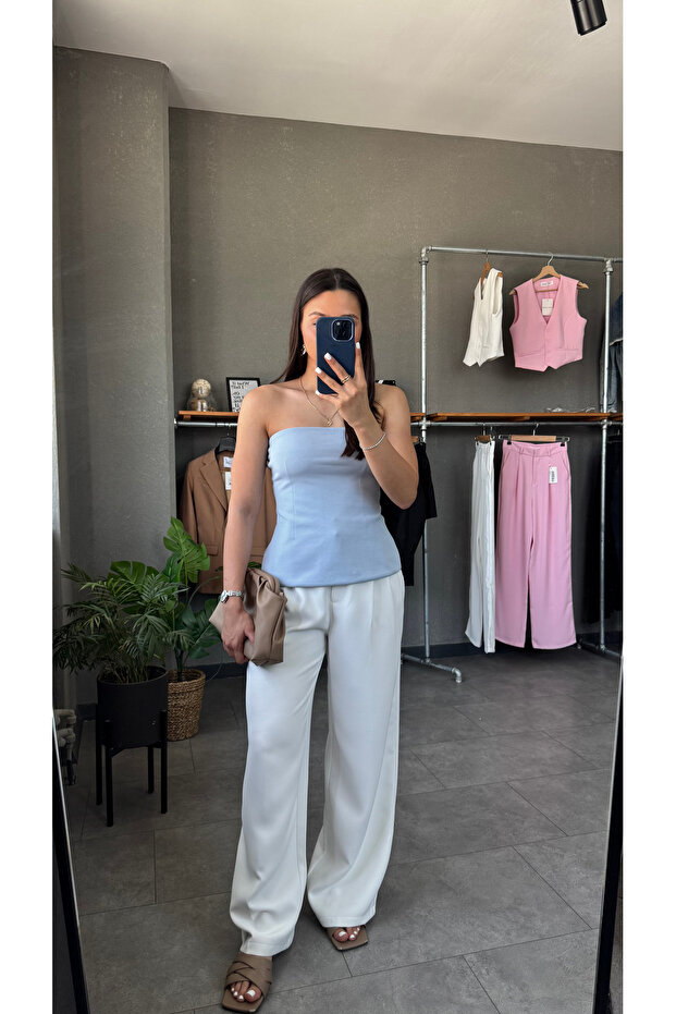 بلوزة بيبلوم بدون حمالات - 1