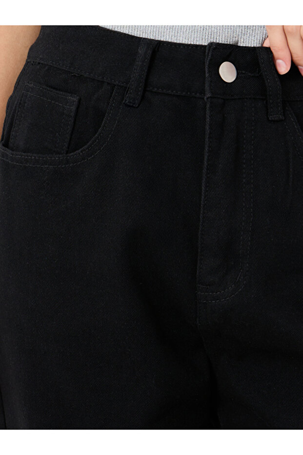 Solid Mid Rise Tapered Jeans - 3