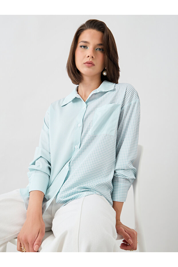 Checked Spread Collar Oversized Shirt