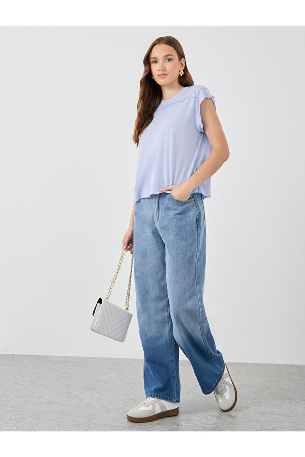 تي شيرت سادة برقبة دائرية وقصة عادية - 2