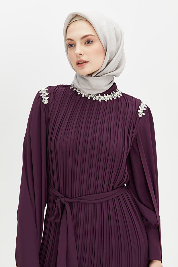 Pelerin Kol Piliseli Elbise - 6