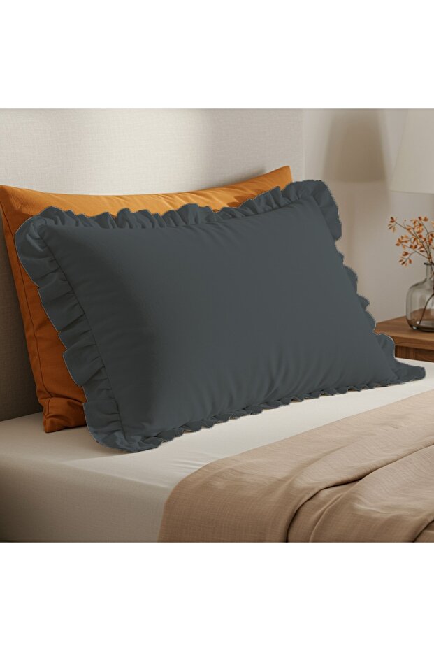 2 Pieces of Ruffled Cotton Fabric Pillowcases 50 X 70
