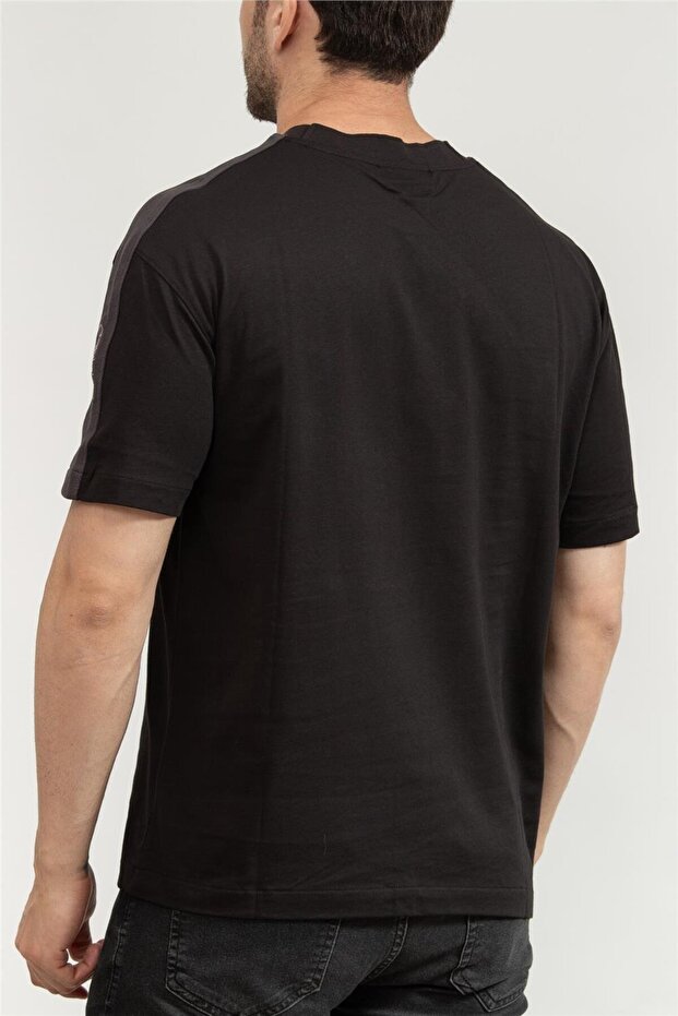 LOGO TAPE TEE - 3